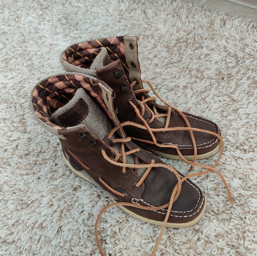 Sperry Boots